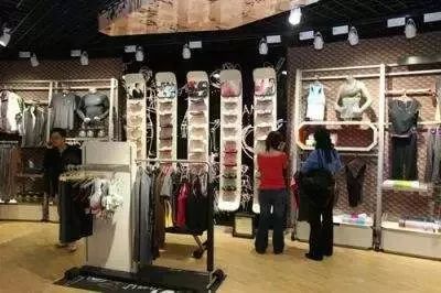 利潤又增加2000萬 傳統(tǒng)服裝企業(yè)如何玩轉(zhuǎn)新零售與日用百貨銷售的融合